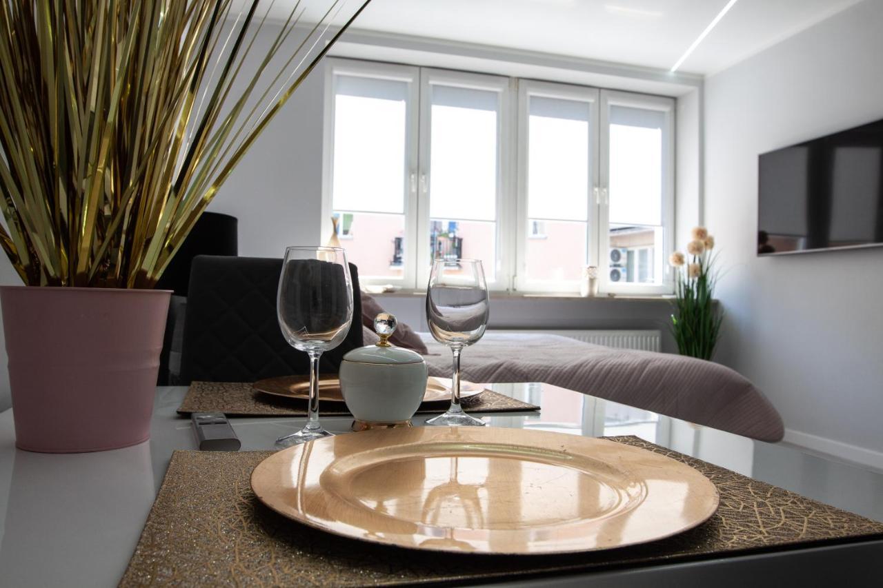 Apartamento Novel New Varsovia Exterior foto